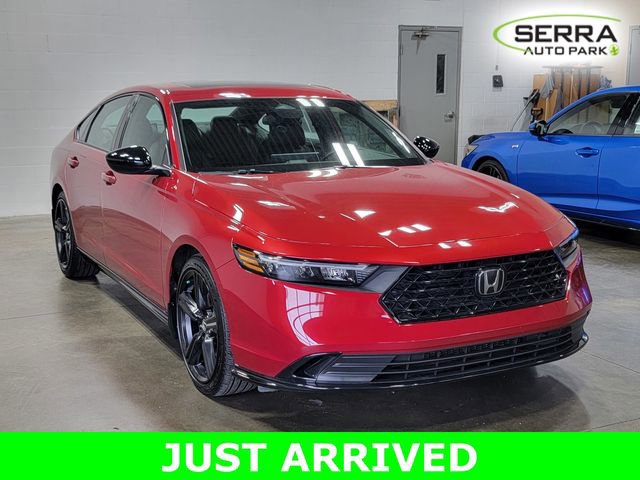 Used 2023 Honda Accord Sport image 4