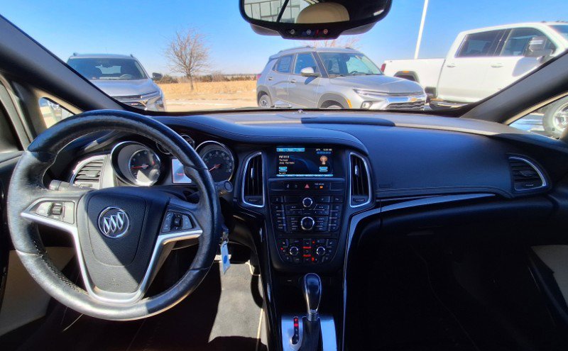 Used 2016 Buick Cascada Premium image 17