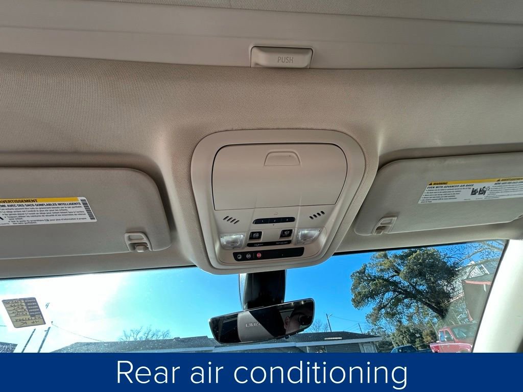 Used 2022 GMC Acadia Denali w/ Denali Ultimate Package image 34