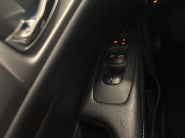 Used 2017 Nissan Pathfinder SL w/ SL Premium Package image 14