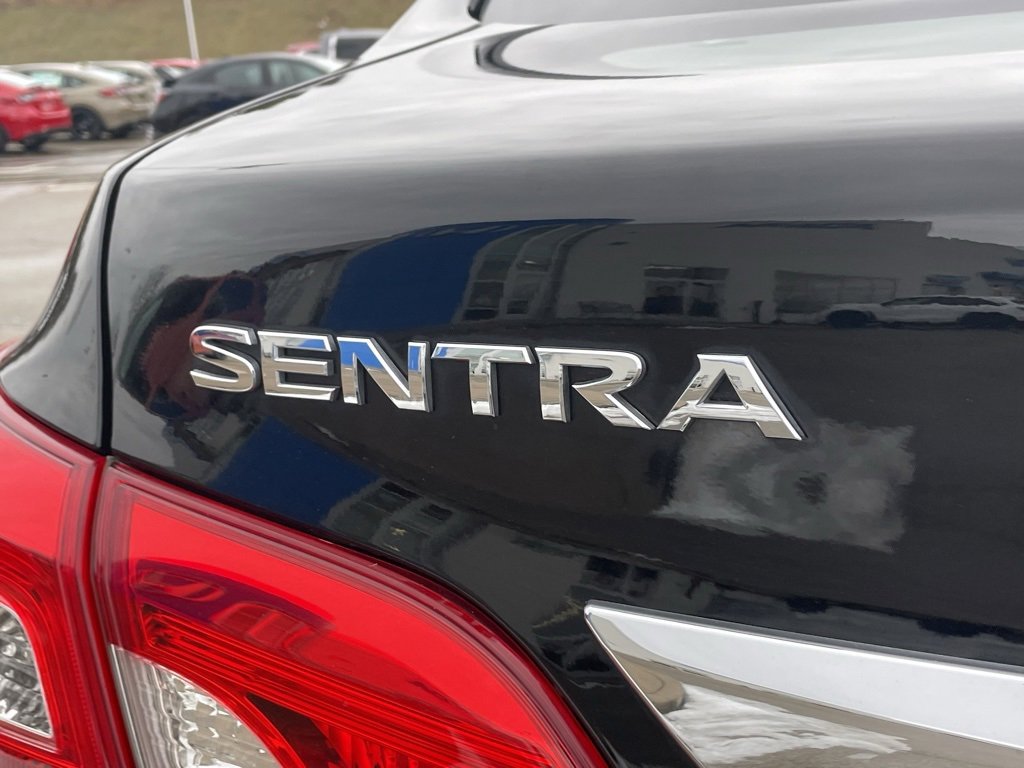 Used 2019 Nissan Sentra S image 16