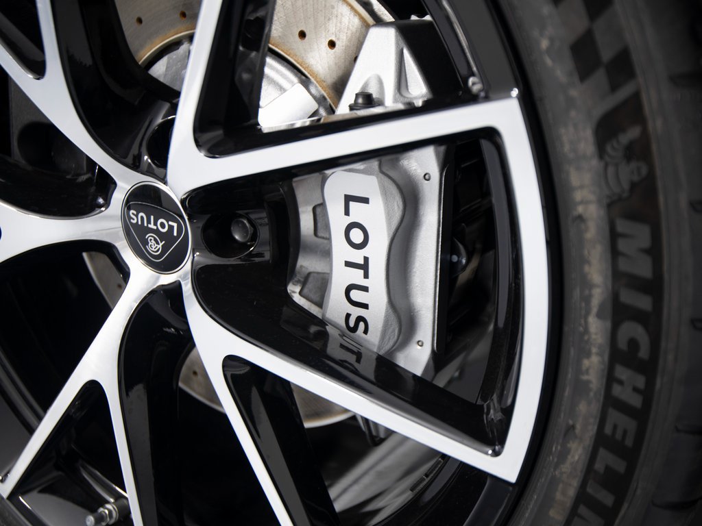 Used 2026 Lotus Emira RWD image 60