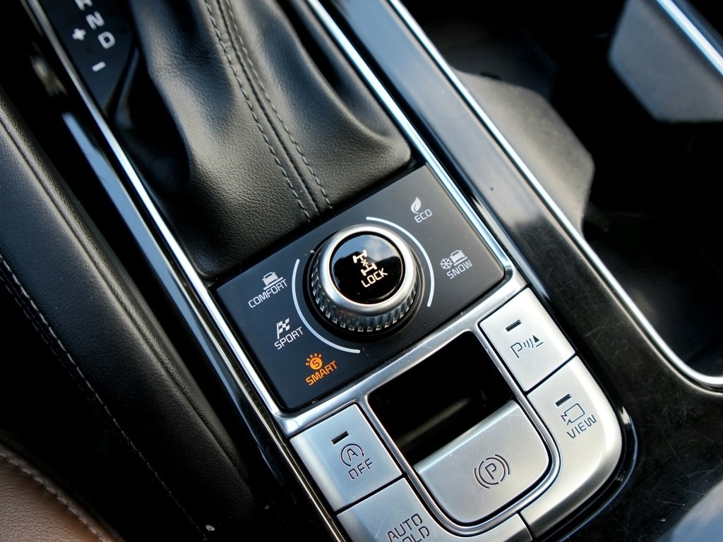 Used 2020 Kia Telluride SX w/ SX Prestige Package image 13