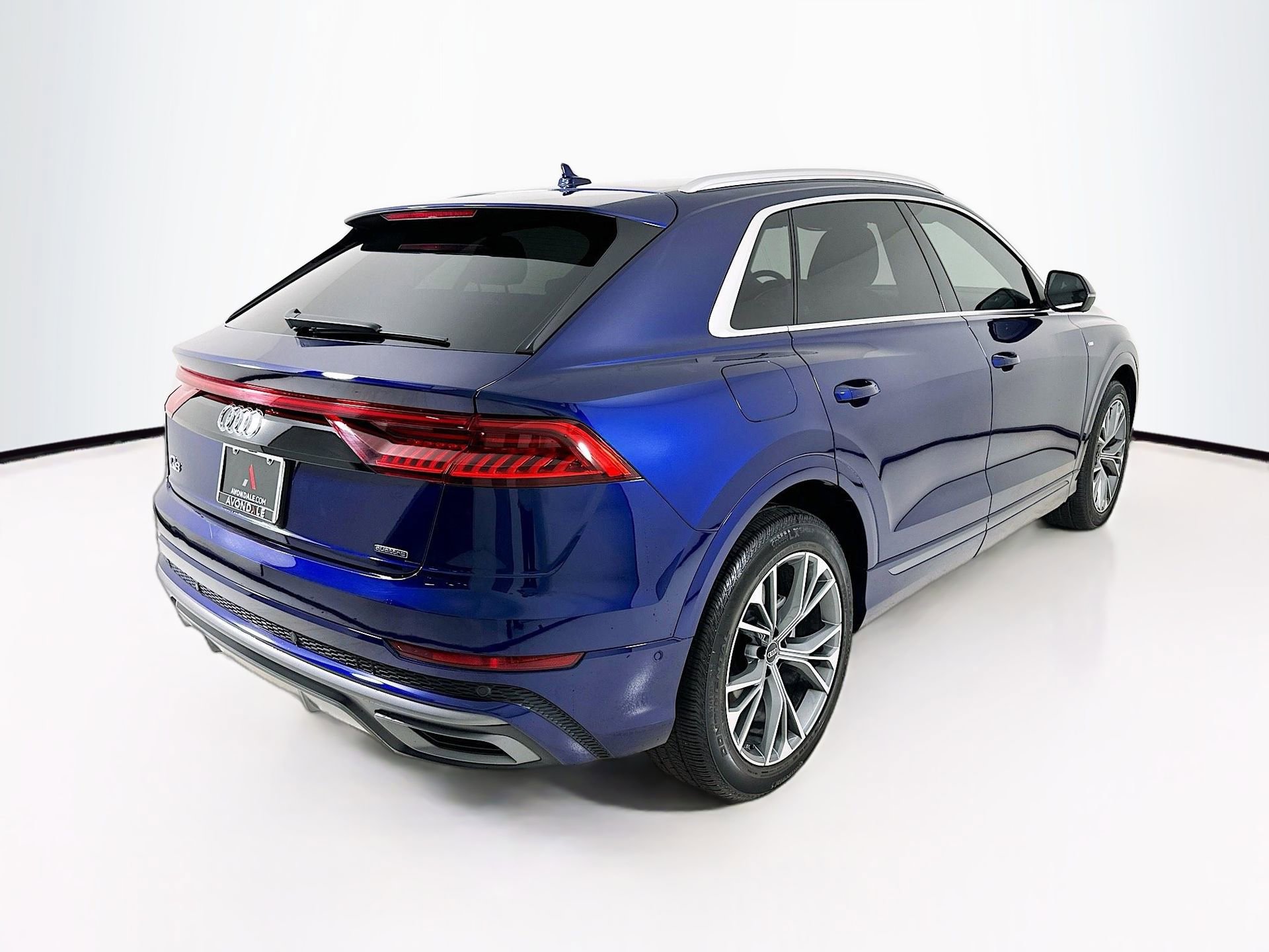 Used 2023 Audi Q8 Prestige w/ Prestige Package image 8