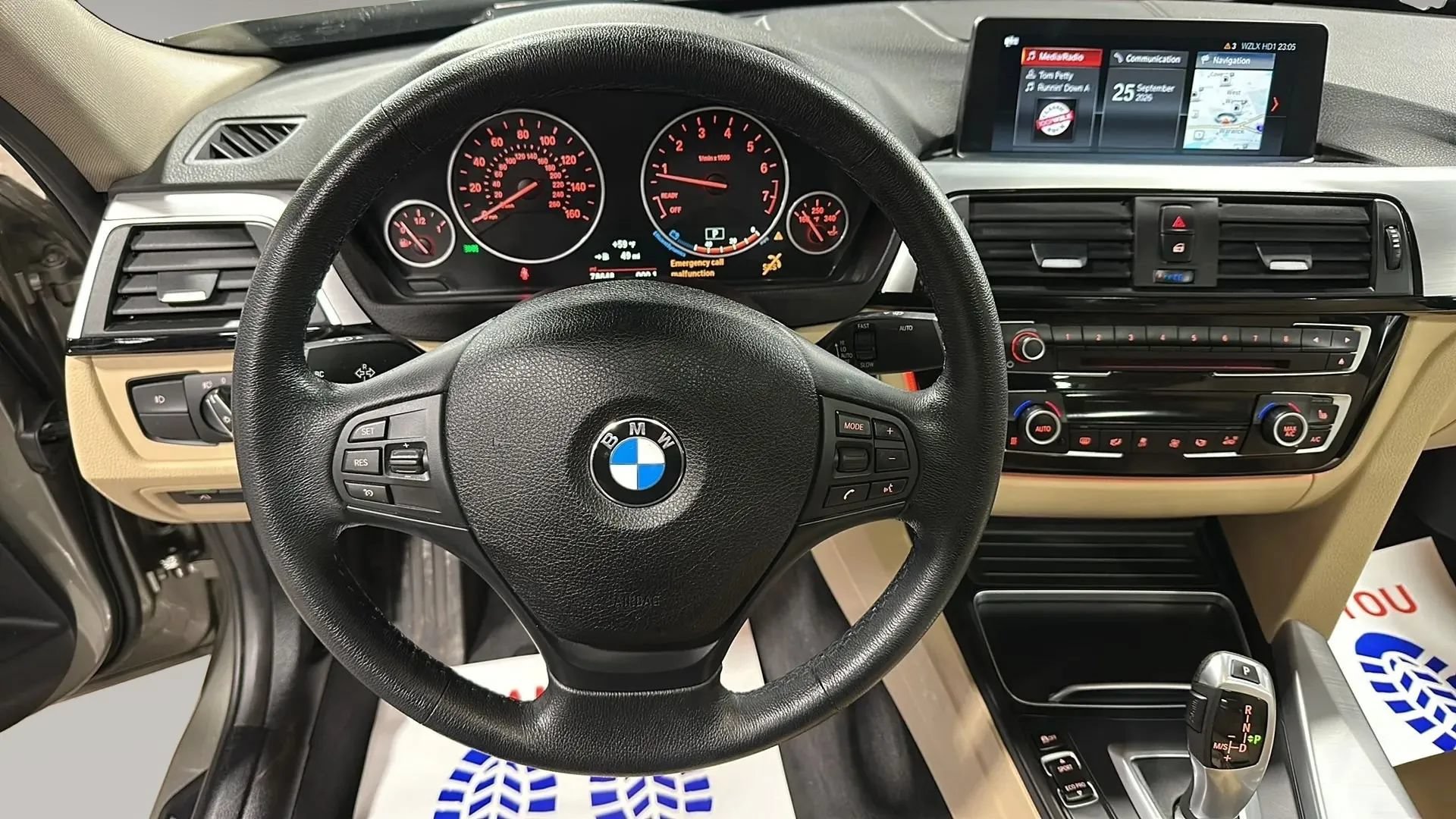 Used 2018 BMW 320i xDrive Sedan w/ Premium Package AWD/4WD image 20