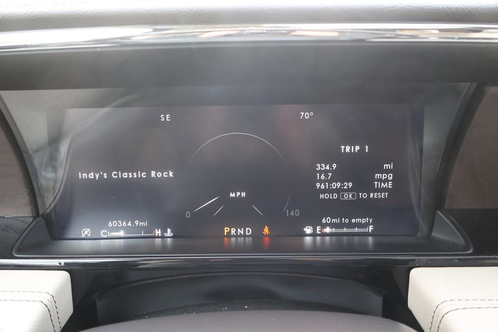 Used 2021 Lincoln Navigator L Reserve w/ Luxury Package image 32