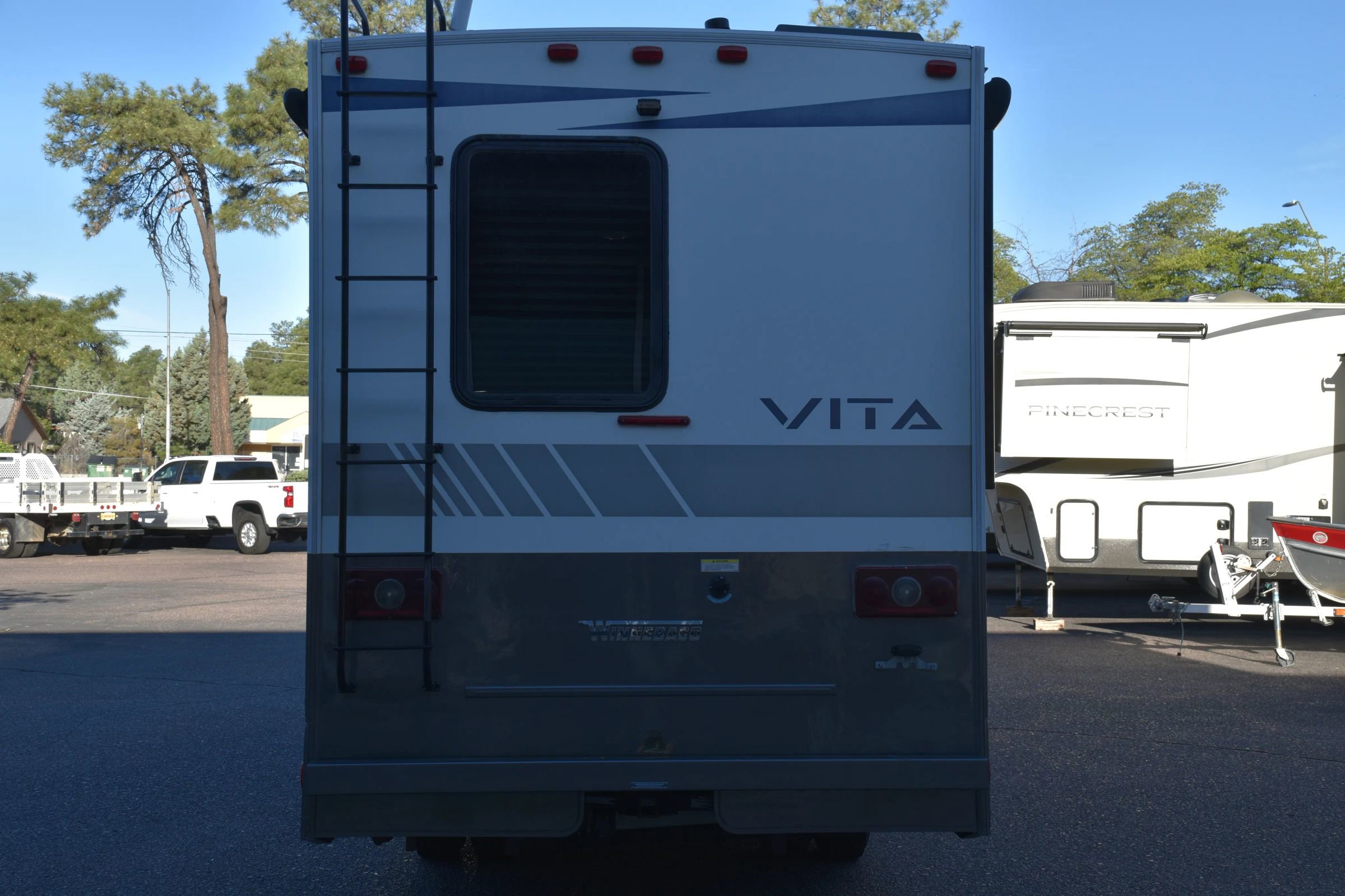 Used 2018 Mercedes-Benz Sprinter 3500 image 7