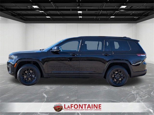 Certified 2024 Jeep Grand Cherokee L Laredo image 2