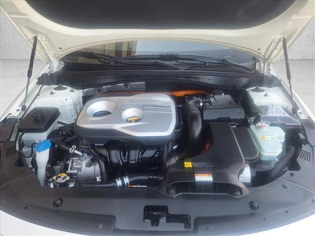 Used 2020 Kia Optima EX image 22