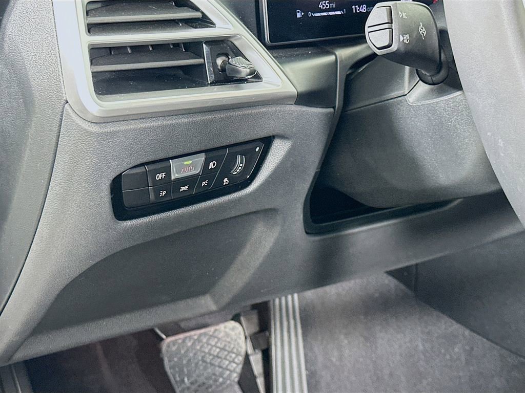 Used 2025 BMW 430i xDrive Coupe w/ Convenience Package image 10