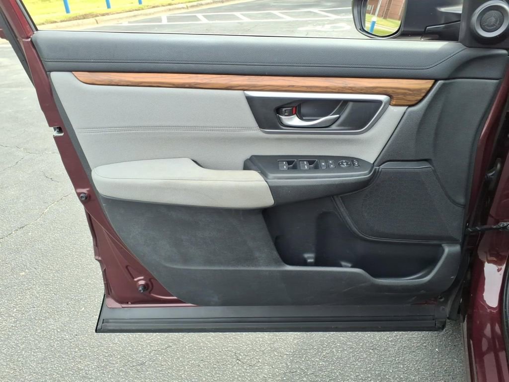 Used 2018 Honda CR-V EX image 9