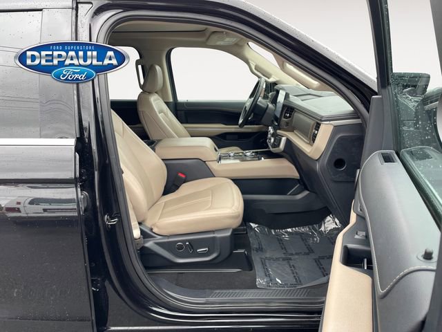 Certified 2023 Ford Expedition Limited image 19