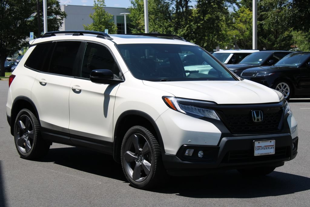 Used 2019 Honda Passport Touring image 3