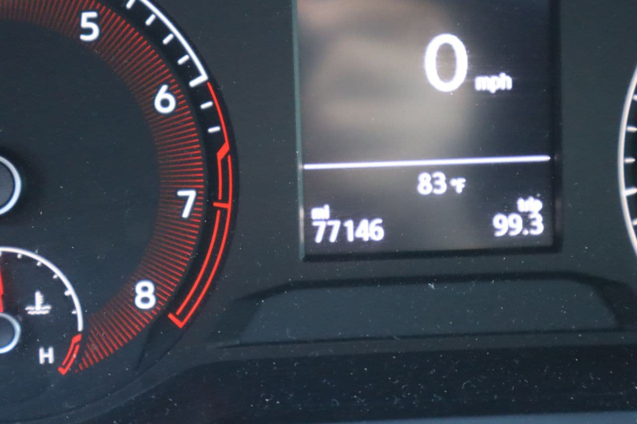 Used 2020 Volkswagen Jetta R-Line FWD image 10
