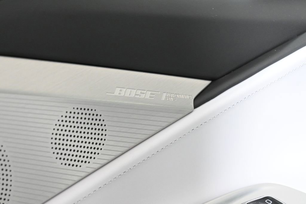 Used 2021 Chevrolet Corvette Stingray Premium Conv w/ Z51 Performance Package RWD image 34