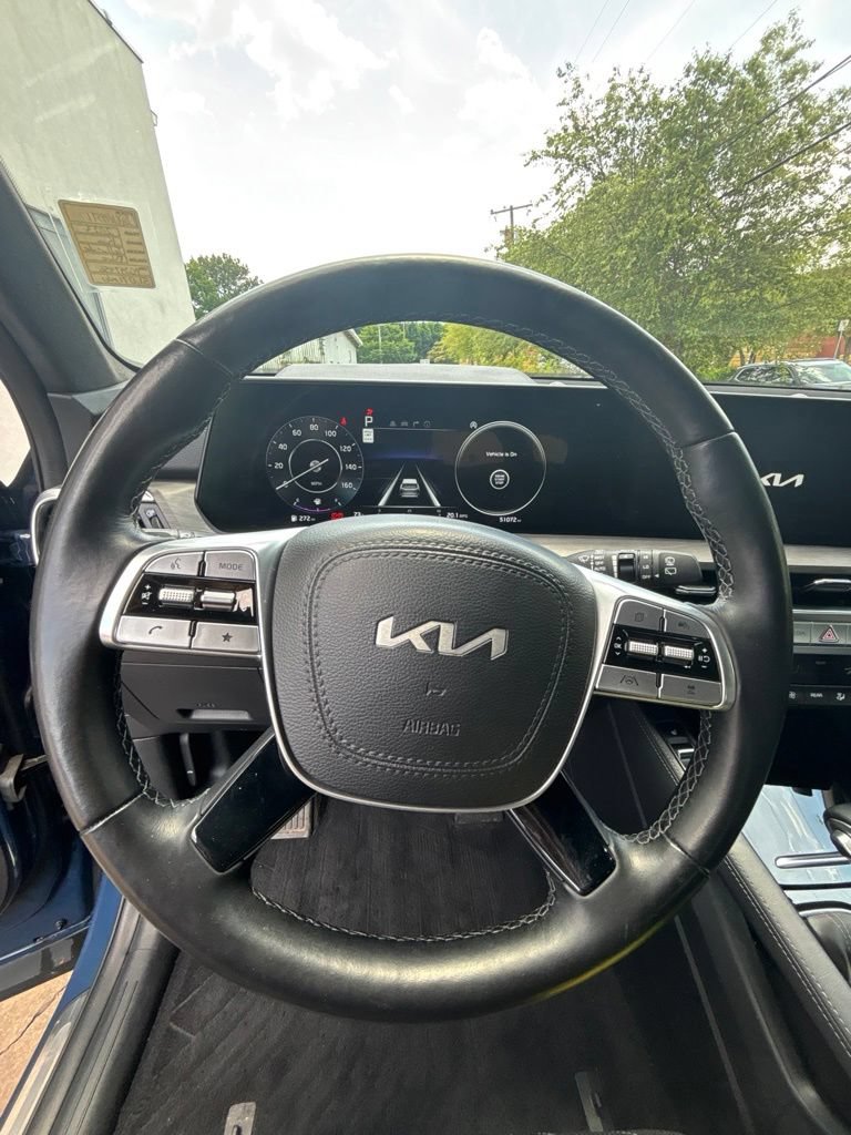 Used 2023 Kia Telluride SX Prestige X-Line AWD/4WD image 13
