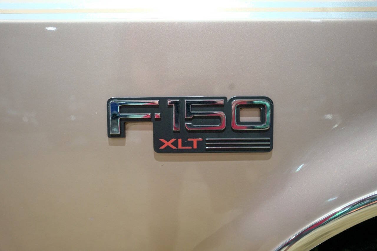 Used 1993 Ford F150 XL AWD/4WD image 25
