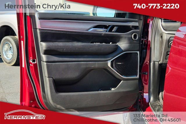 New 2025 Jeep Wagoneer Series III w/ Quick Order Package 25C Super image 16