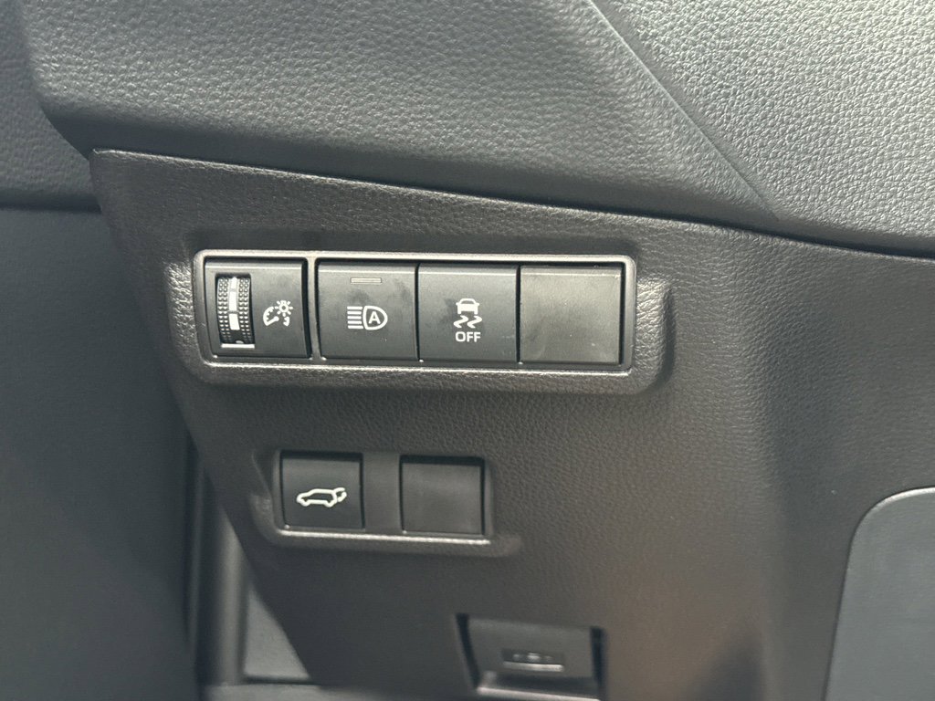 Certified 2026 Toyota Corolla Cross XLE w/ Convenience Package image 26