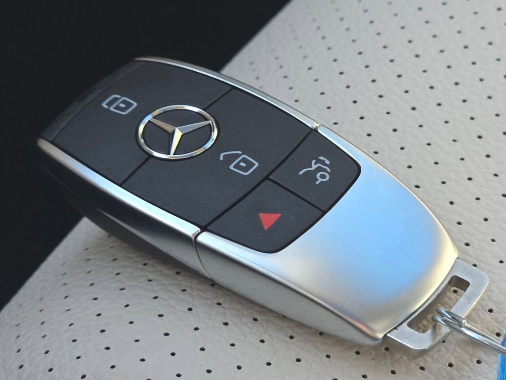 New 2026 Mercedes-Benz GLE 350 4MATIC image 38