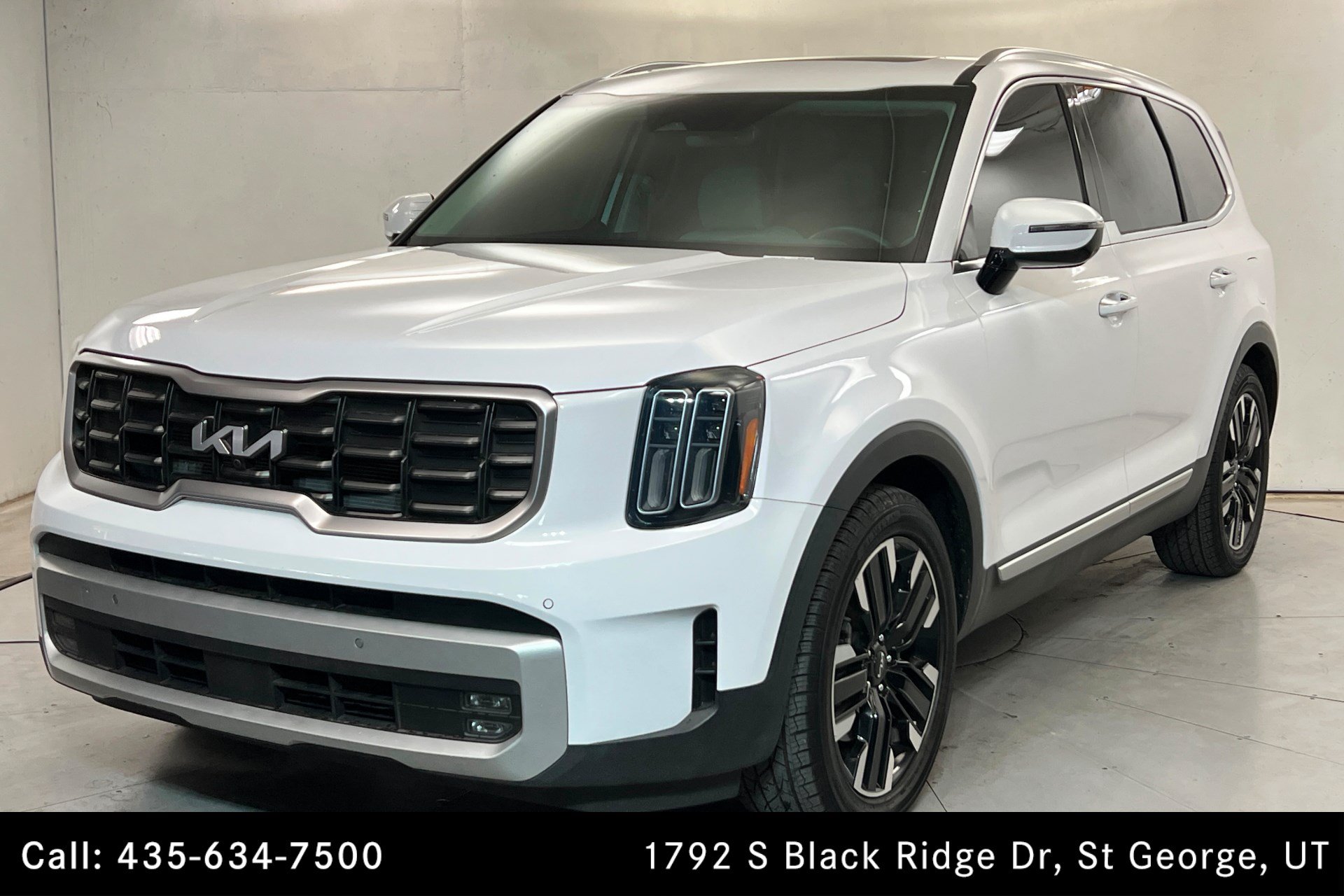 Used 2024 Kia Telluride SX w/ Towing Package AWD/4WD image 1