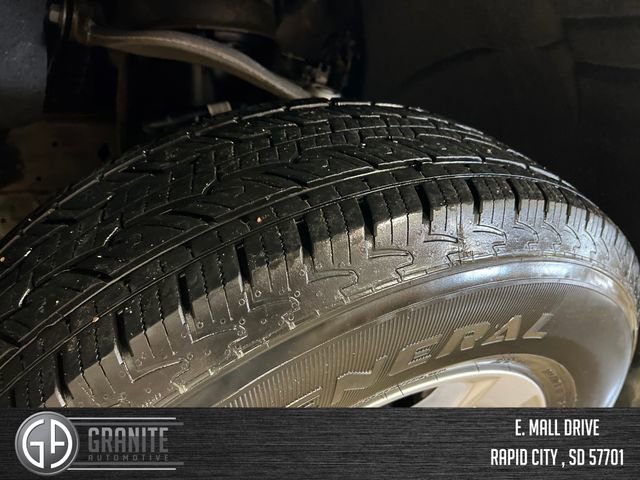 Used 2024 Chevrolet Silverado 1500 LT image 23