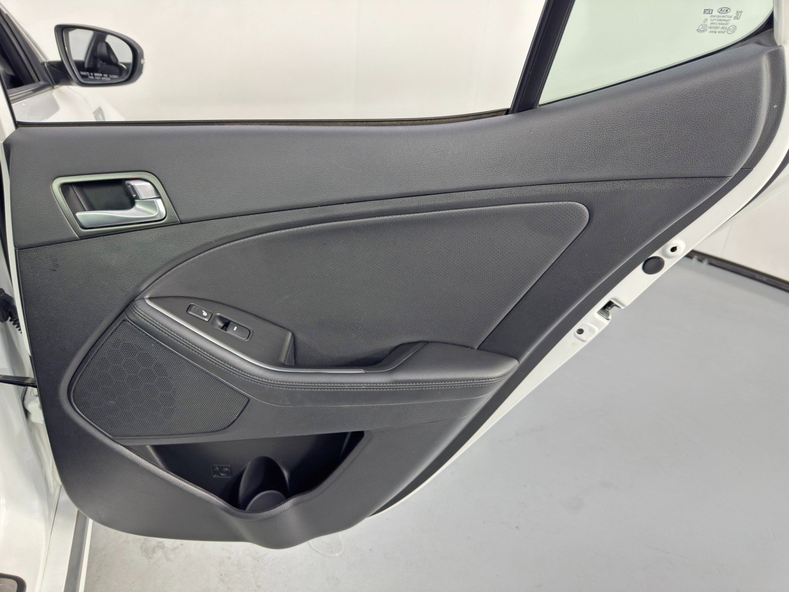 Used 2015 Kia Optima EX image 41