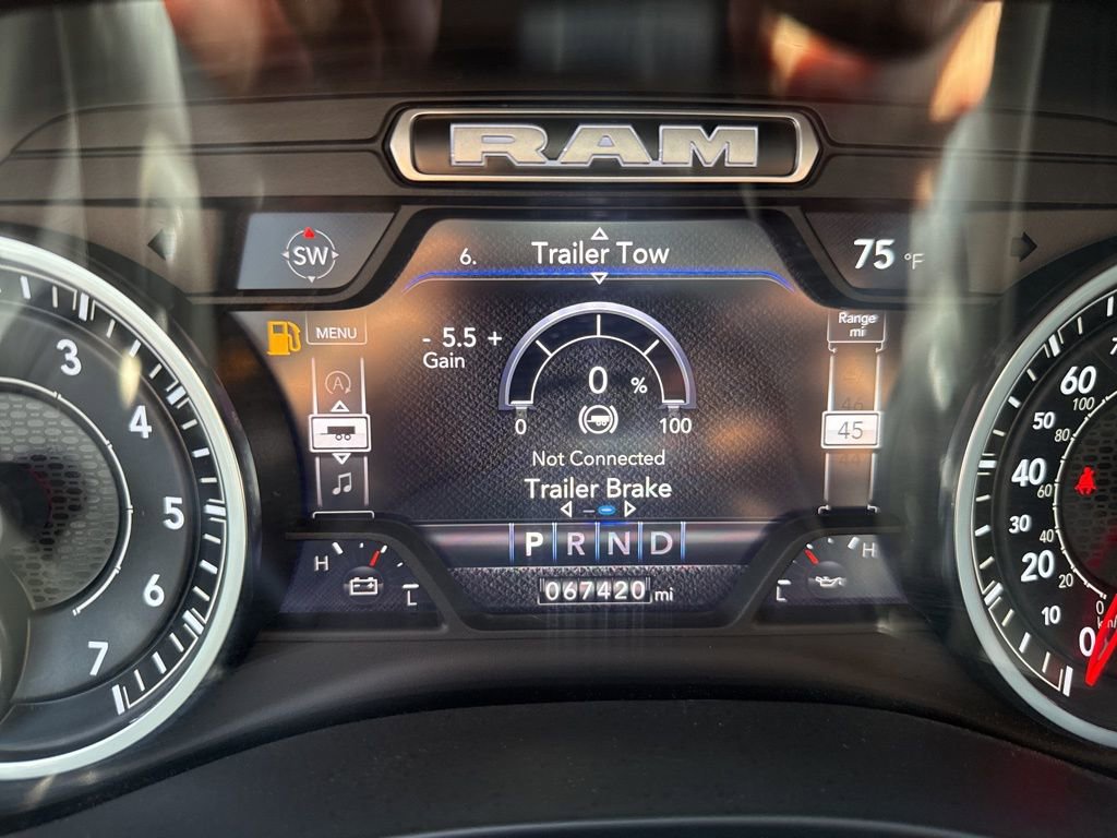 Certified 2022 RAM 1500 Big Horn AWD/4WD image 18