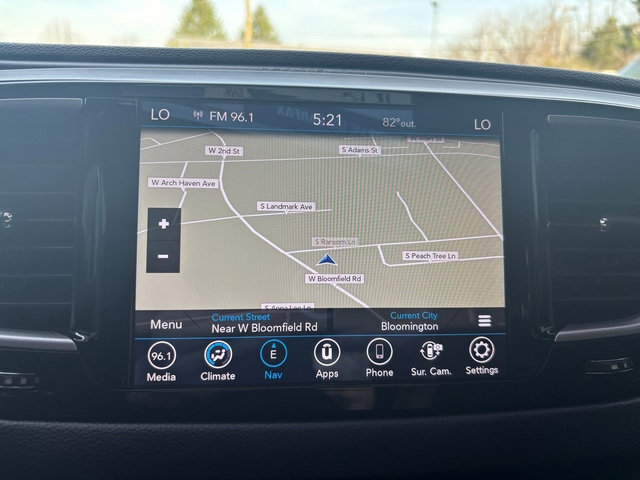 Used 2020 Chrysler Pacifica Touring w/ Advanced Safetytec Group image 21