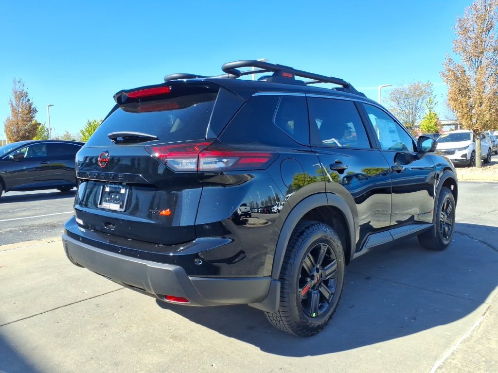 New 2027 Nissan Rogue SV w/ Rock Creek Premium Package AWD/4WD image 7