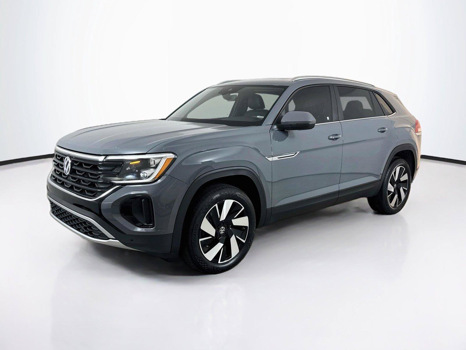 New 2026 Volkswagen Atlas Cross Sport SE FWD image 1