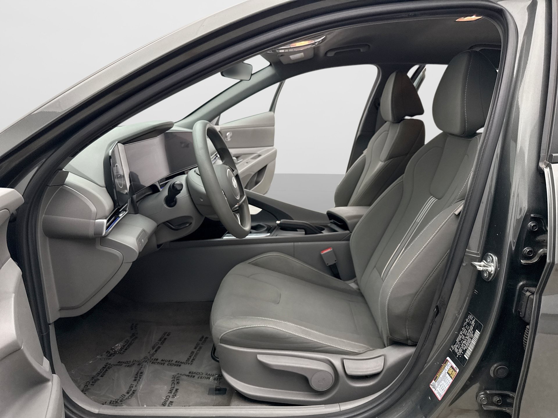 Used 2024 Hyundai Elantra SEL FWD image 13