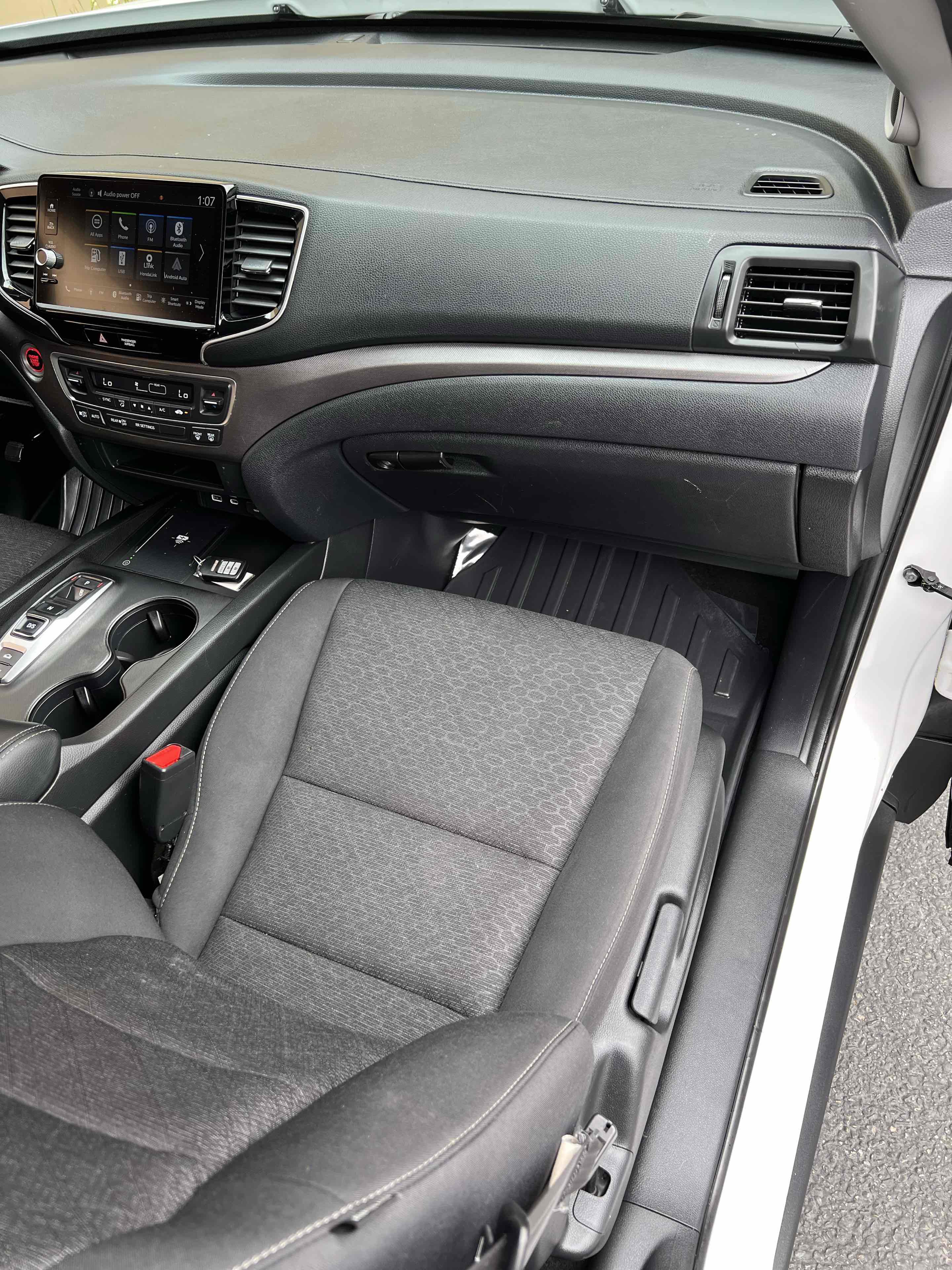Used 2025 Honda Ridgeline Sport image 30