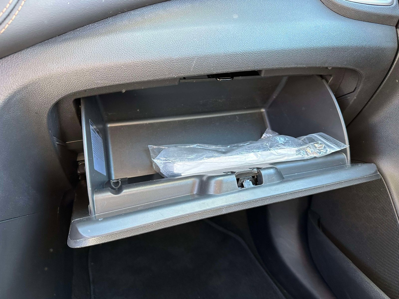 Certified 2022 Chevrolet Trax LT w/ LT Convenience Package image 34