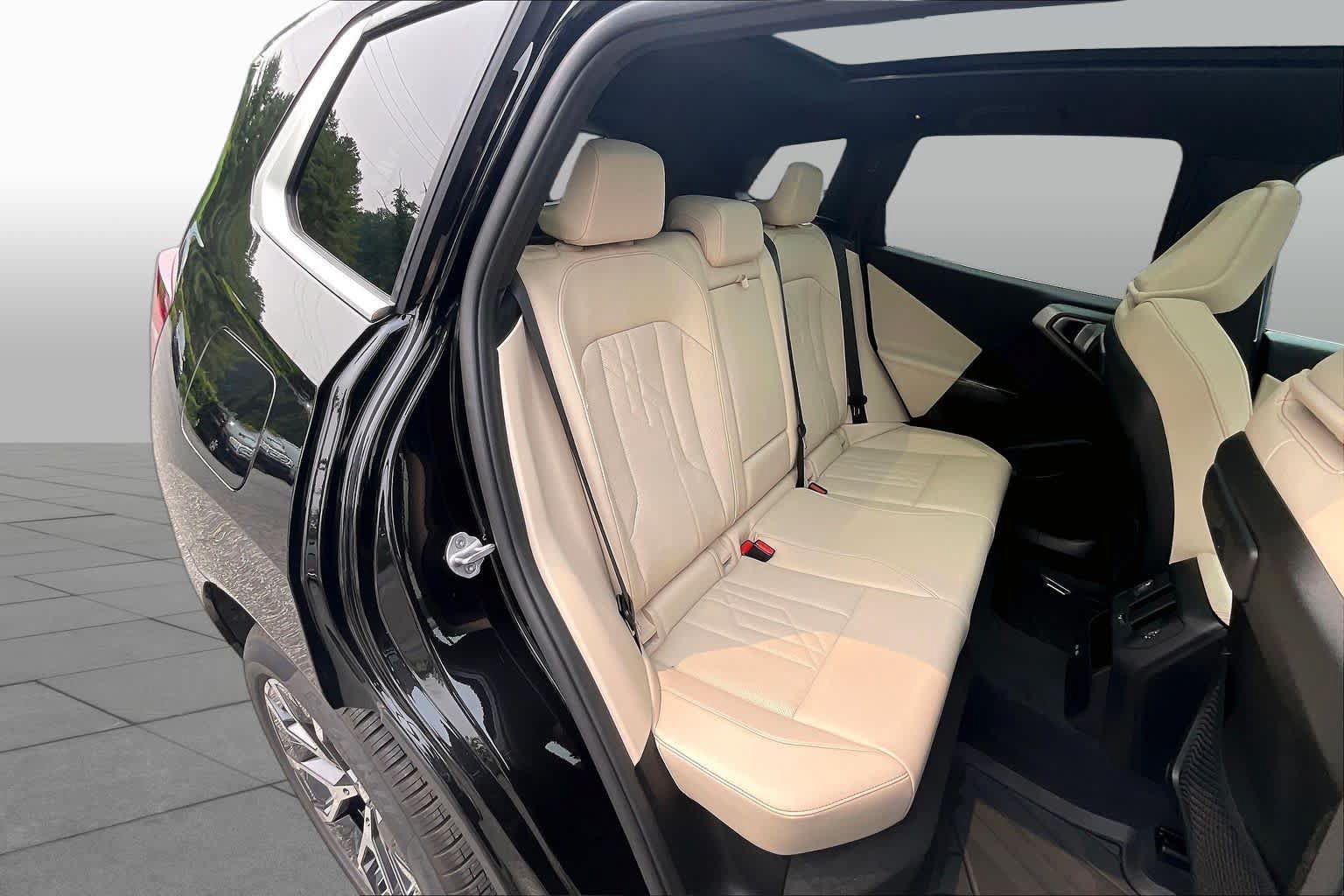 Used 2026 BMW X3 xDrive30i w/ Premium Package AWD/4WD image 19