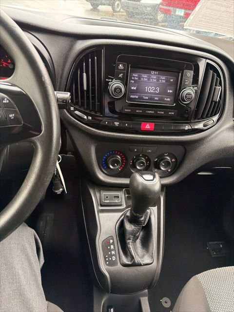 Used 2019 RAM ProMaster City Tradesman image 17