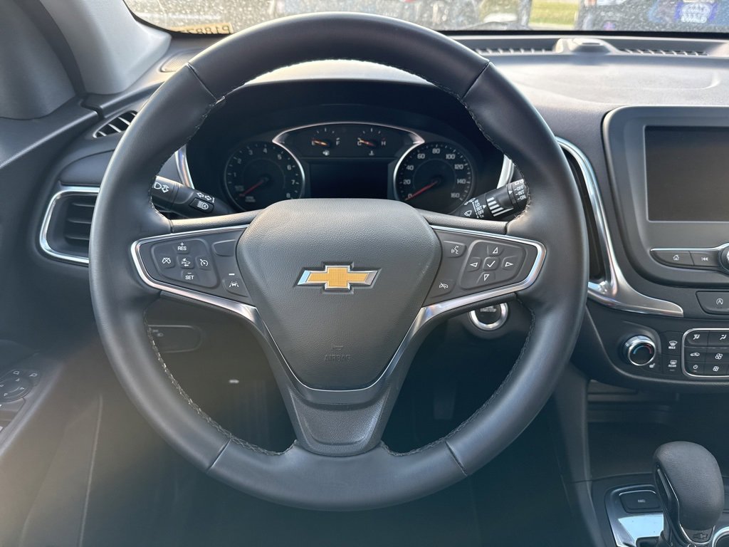 Used 2024 Chevrolet Equinox LT image 3