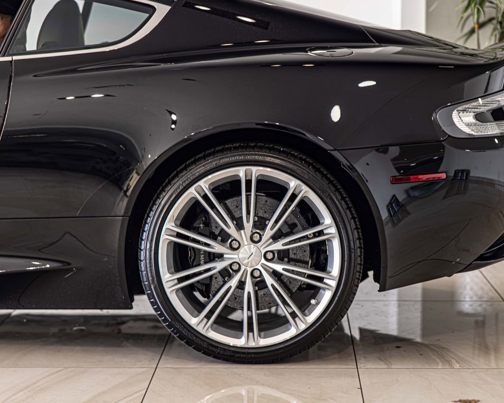 Used 2013 Aston Martin DB9 Coupe image 7