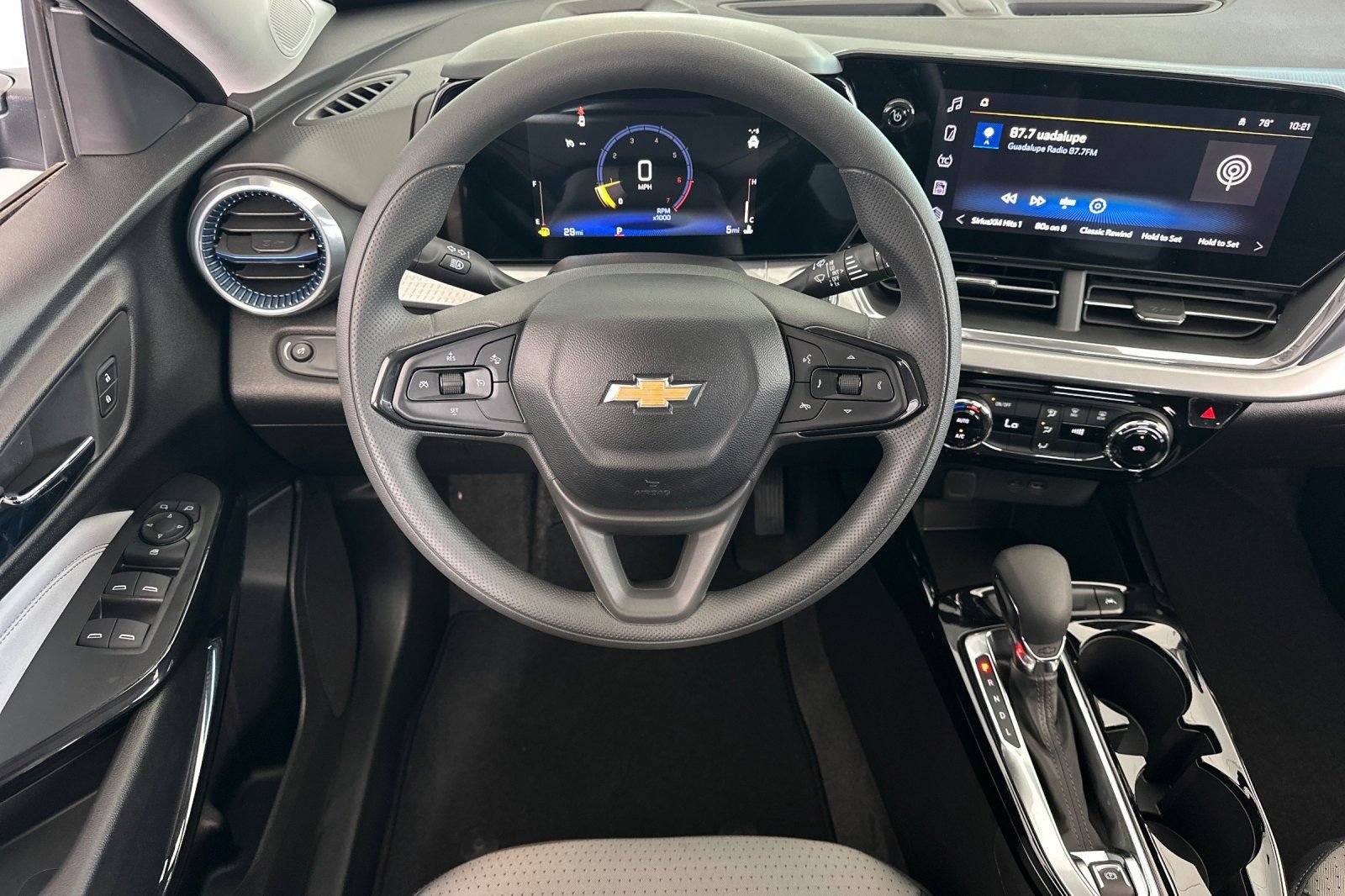 New 2026 Chevrolet Trax LT FWD image 14