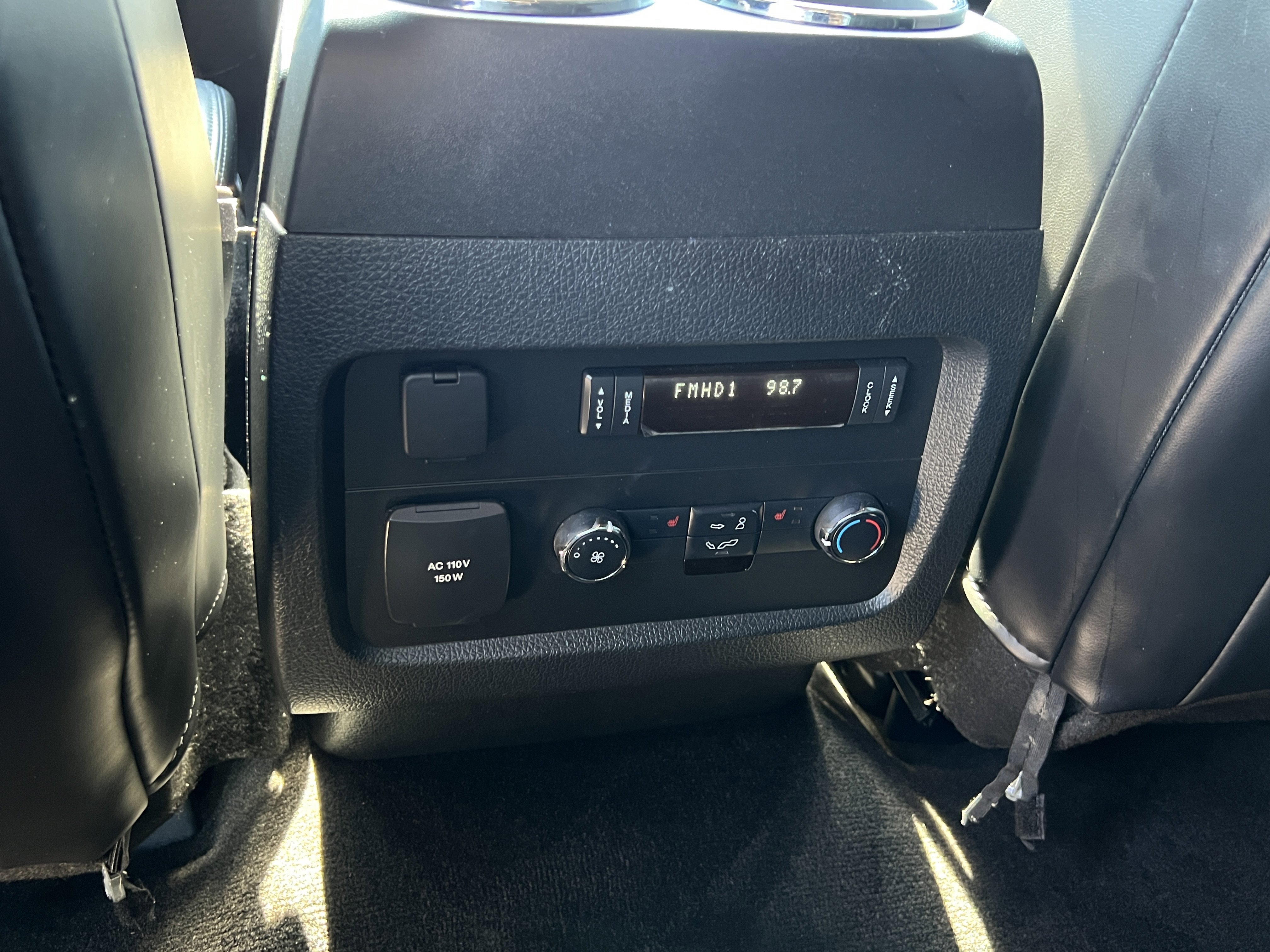 Used 2015 Lincoln Navigator 2WD image 27