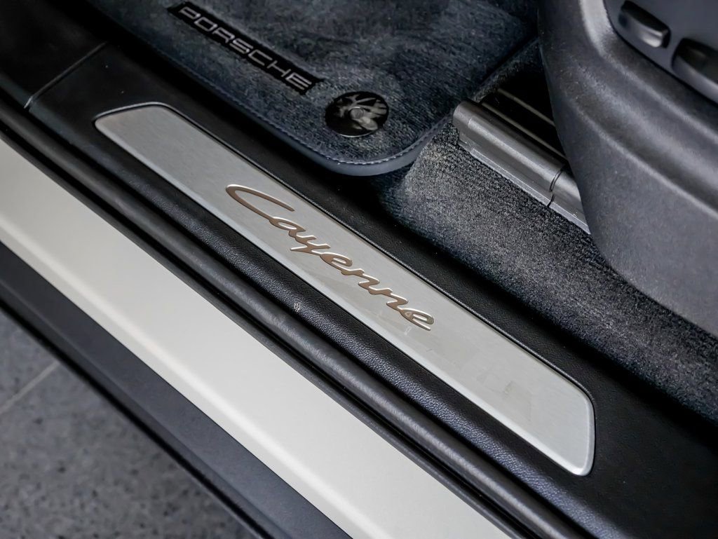 New 2026 Porsche Cayenne AWD/4WD image 14
