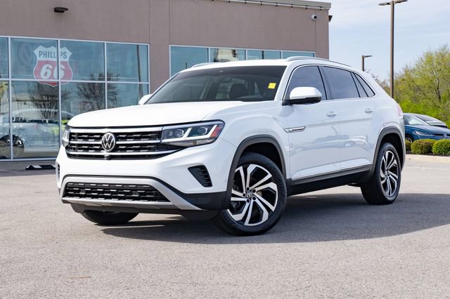 Used 2020 Volkswagen Atlas Cross Sport SEL Premium AWD/4WD image 2