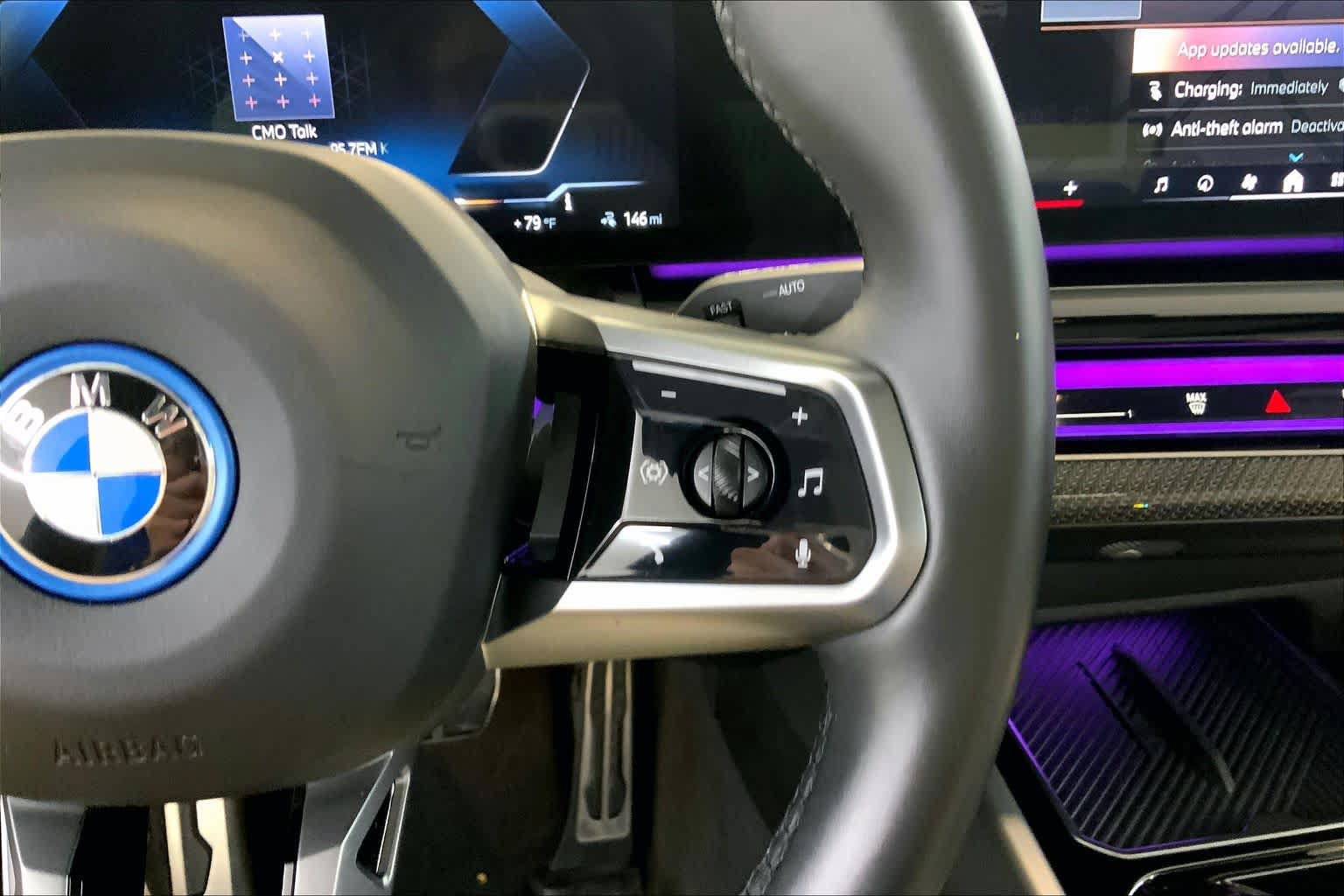 Used 2024 BMW i5 eDrive40i w/ Executive Package RWD image 23