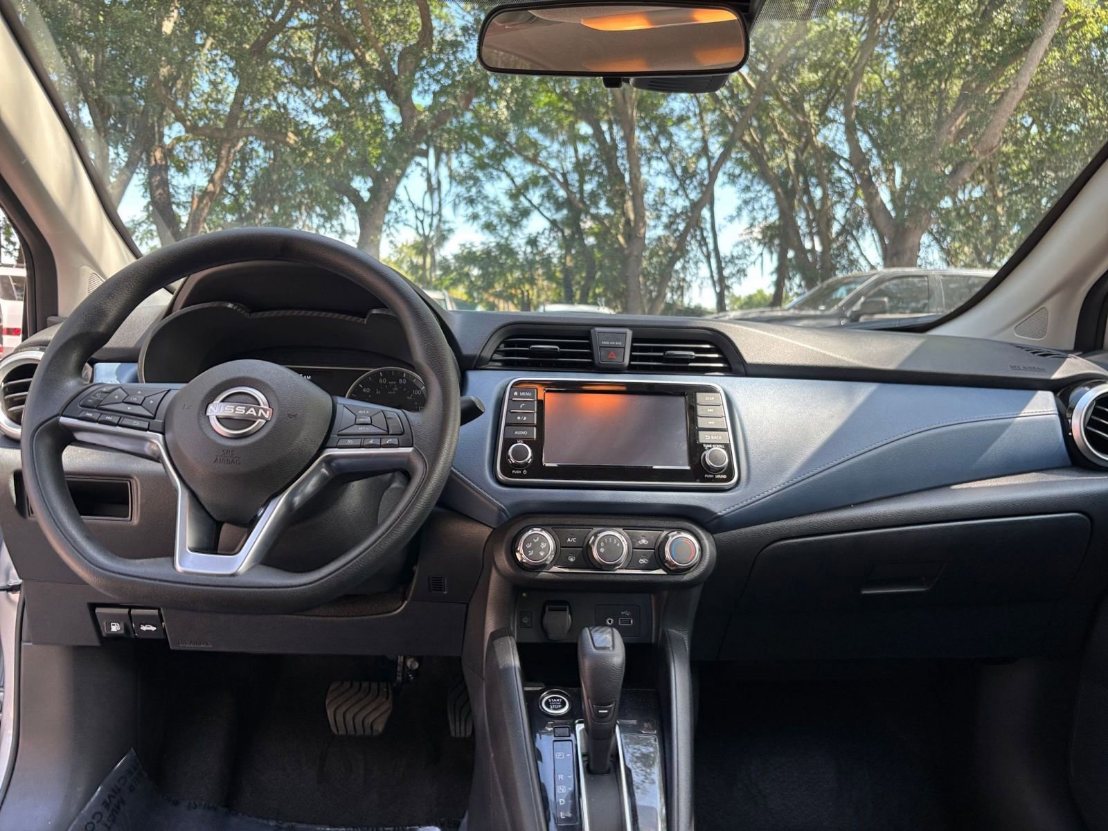 Used 2025 Nissan Versa SV w/ Trunk Package FWD image 32