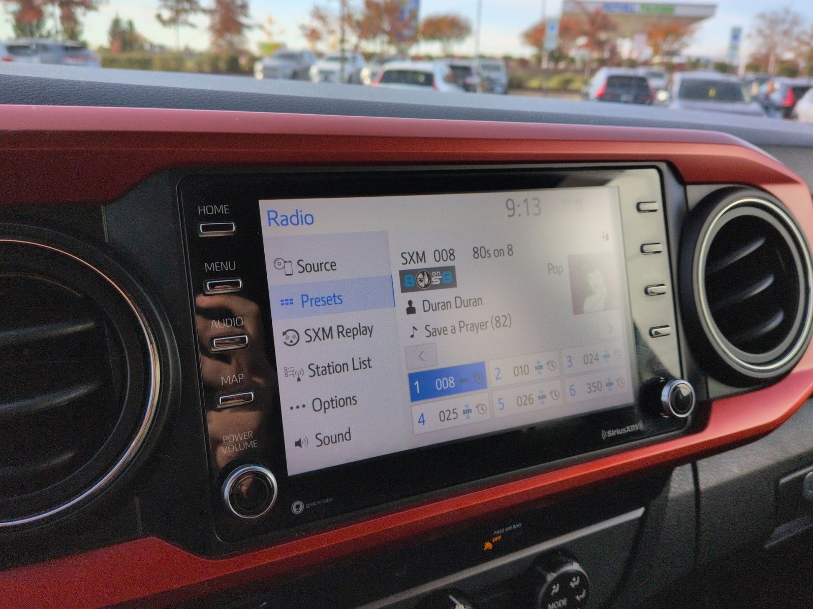 Used 2020 Toyota Tacoma TRD Off-Road w/ Technology Package image 18