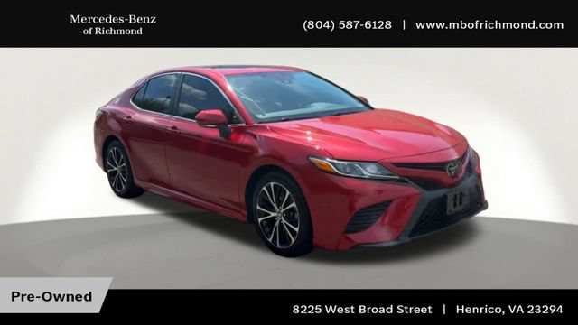 Used 2020 Toyota Camry SE w/ Convenience Package FWD image 4
