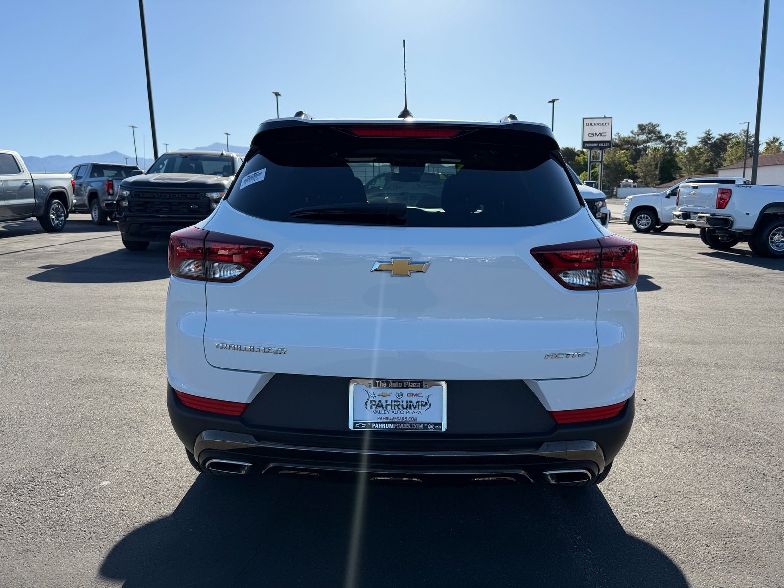 Used 2023 Chevrolet TrailBlazer ACTIV FWD image 4