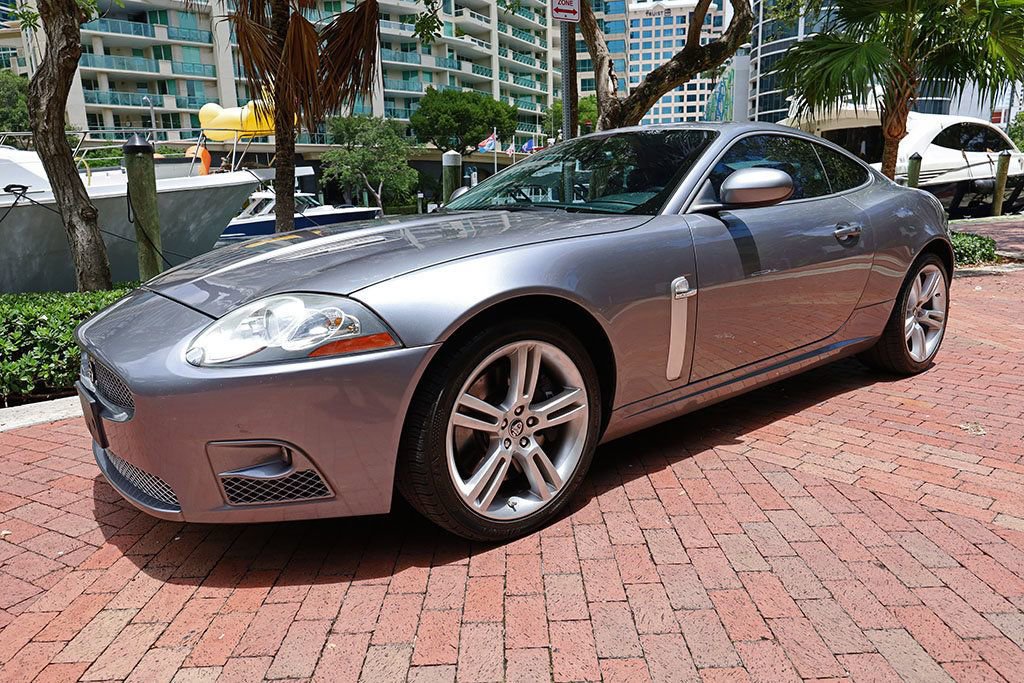 Used 2007 Jaguar XKR R image 26