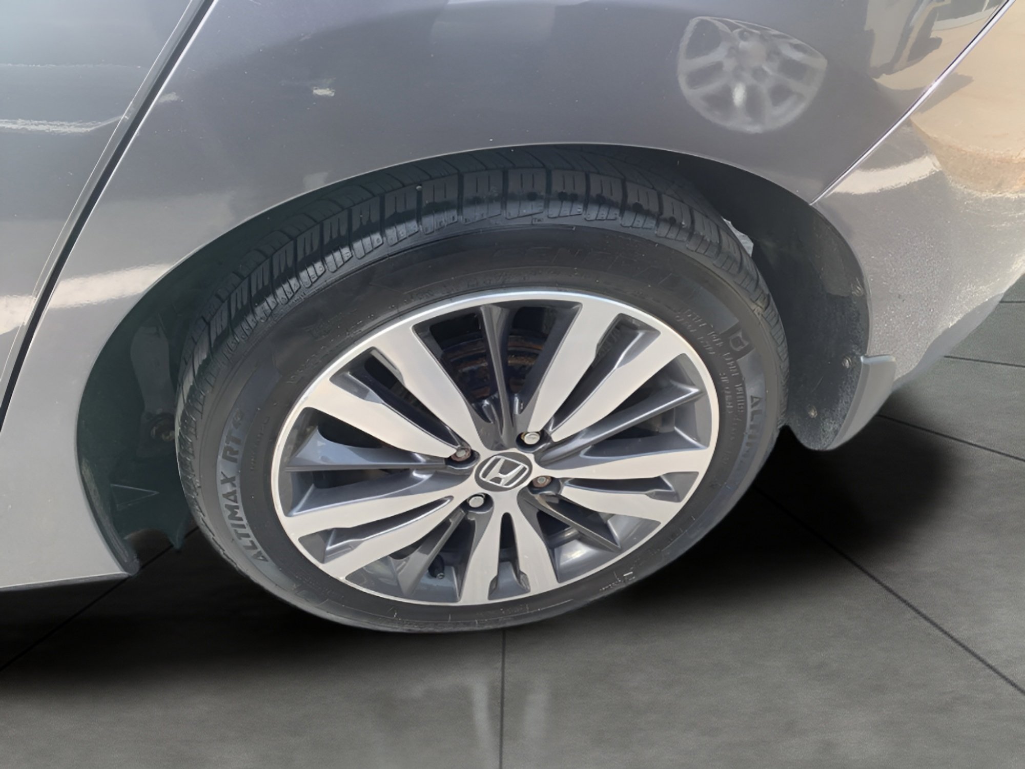 Used 2015 Honda Fit EX image 20