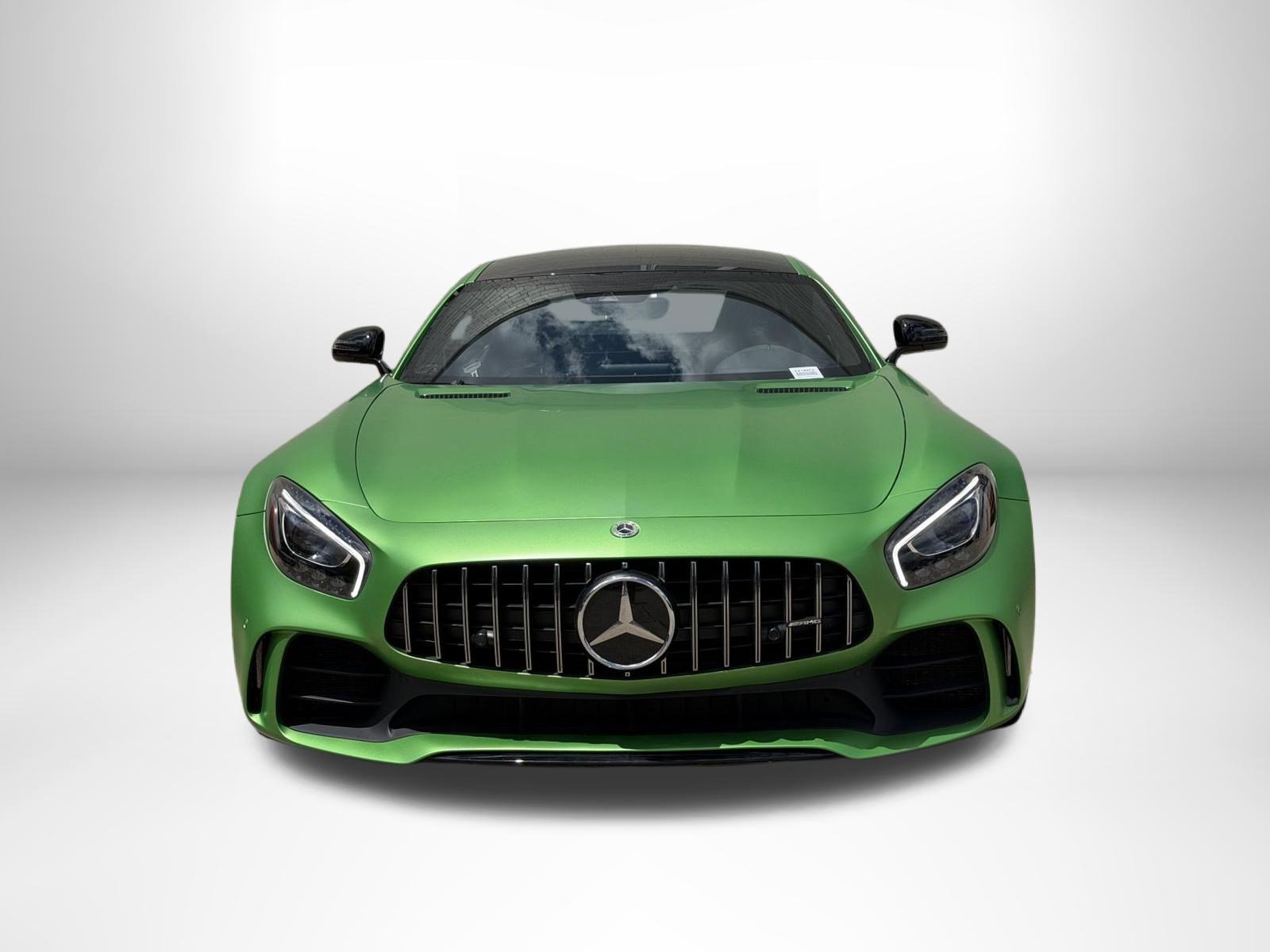 Used 2018 Mercedes-Benz AMG GT R image 8